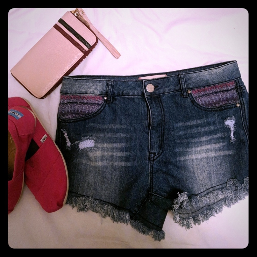 Cute boho stitch jean shorts